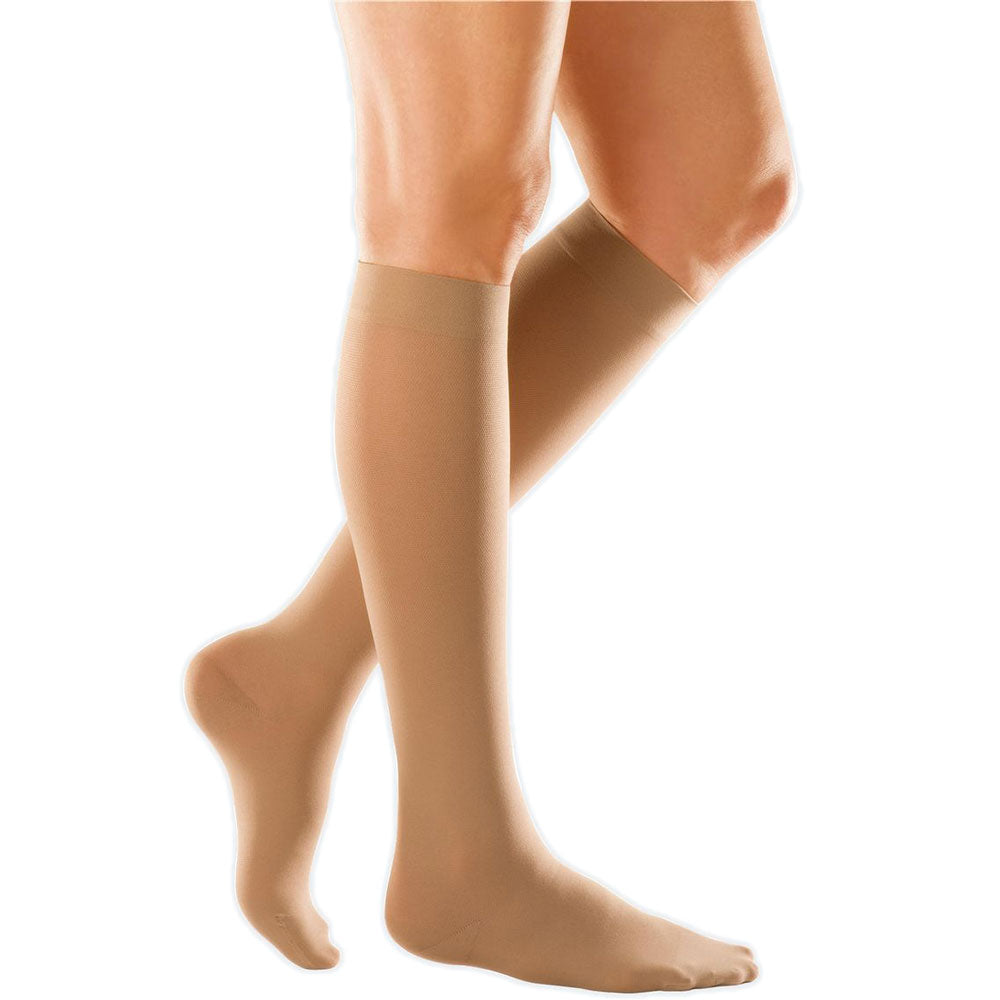 Medi duomed® basic CCL2 AD Kompressionsstrümpfe normal (39-44 cm) Trikotabschlussrand