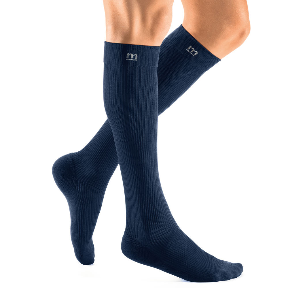 mediven active CCL1 Kompressionsstrümpfe normal (43-49 cm) mit Trikotabschlussrand