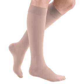 mediven plus CCL2 AD Kompressionsstrümpfe normal (39-44 cm) mit Trikotabschlussrand